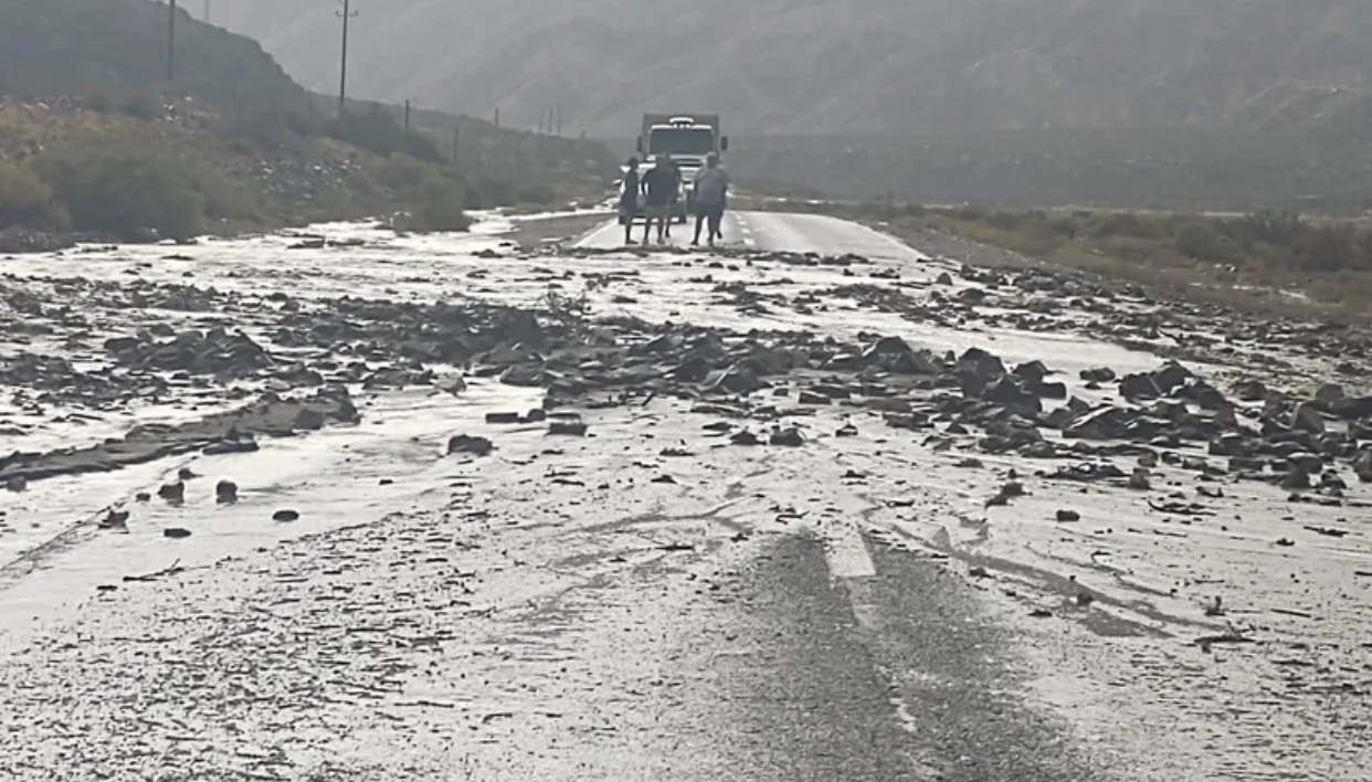 Cierre preventivo del Paso Cristo Redentor por intensas lluvias y derrumbes